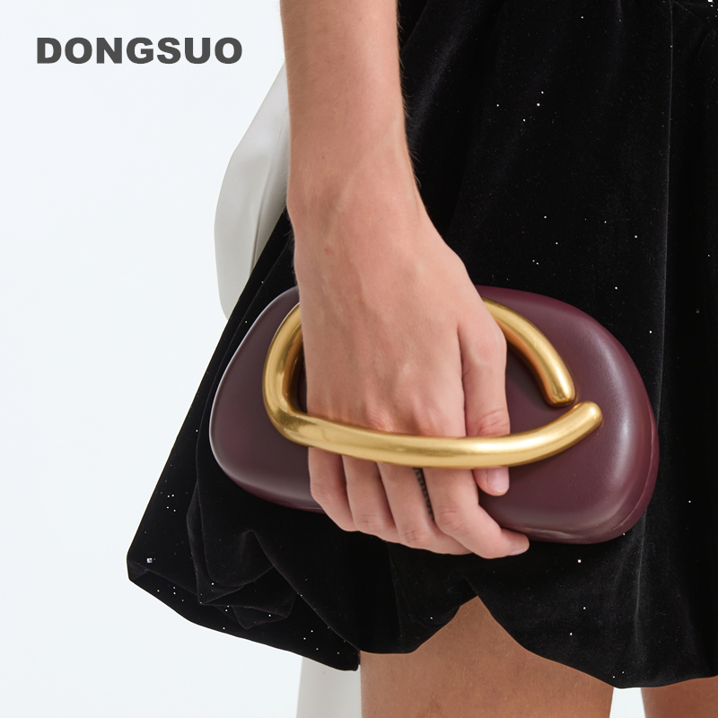 Gold Closure Box Clutch Bag da - Women Bags Zara recensie en prijs